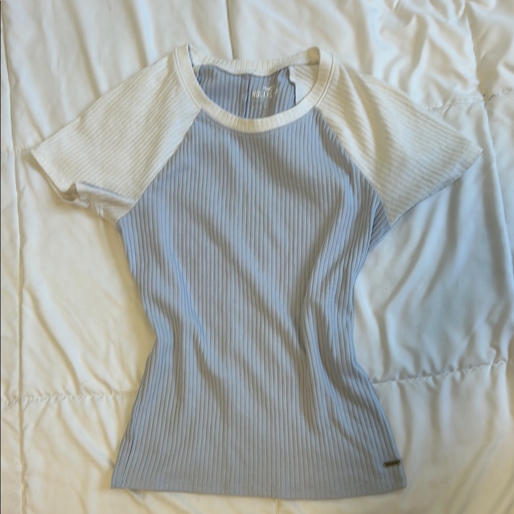 Hollister Blue and Gray Raglan Puff Sleeve T-Shirt